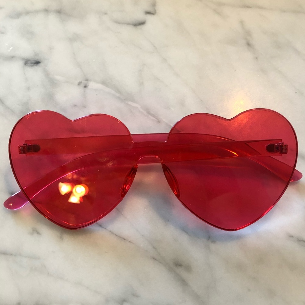 Heart ❤️❤️ bright pink/red sunglasses